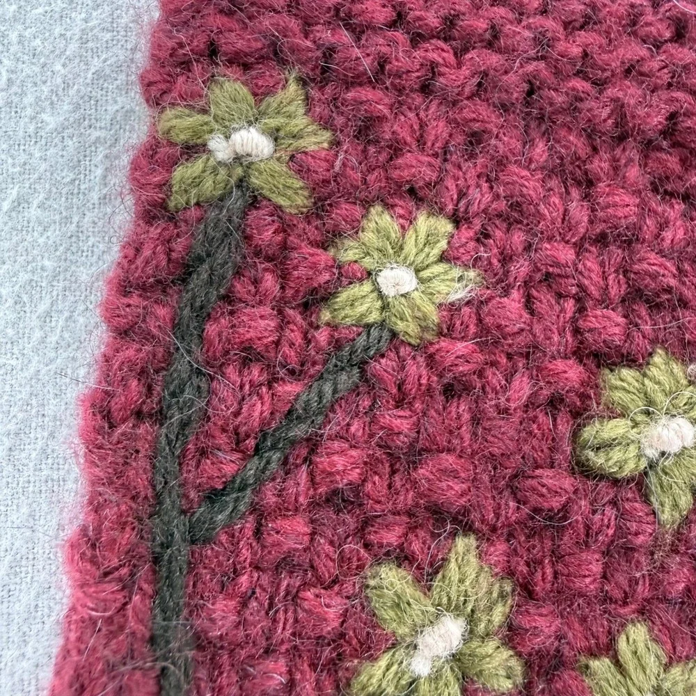 Hand Knit Alpaca Blend Bolivia Made Fingerless Embroidered Floral Maroon Gloves